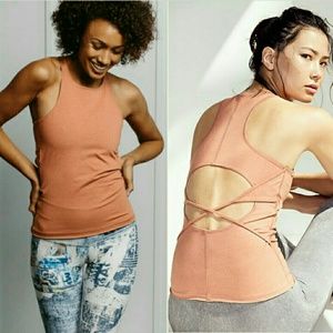 Free people canyon tank top FP movement peach XS